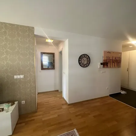 Din * Bihać